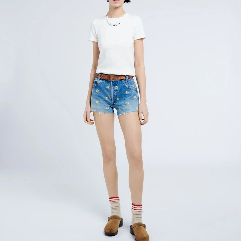 RE/DONE Levi’s The Short NEW Size 28 Floral Indigo Embroidered Jean Shorts